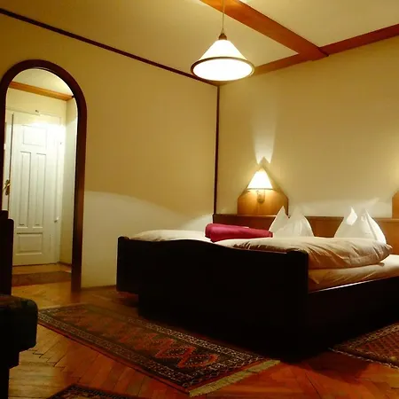 イン Schlosscafe Kirchbach 3*